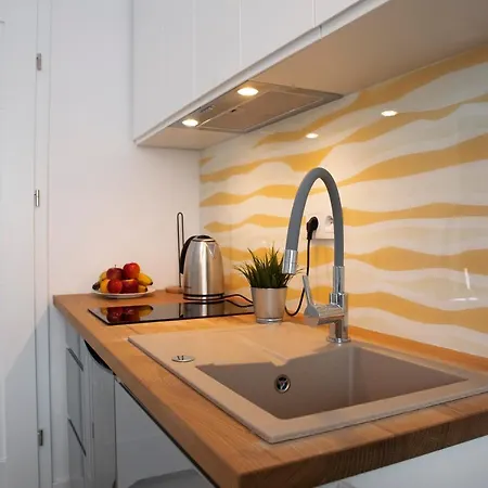 Luxus Dwie Motlawy Aparthotel 4*