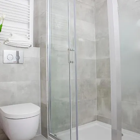 Luxus Dwie Motlawy מלון דירות