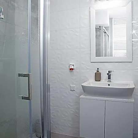 Aparthotel Luxus Dwie Motlawy 4*